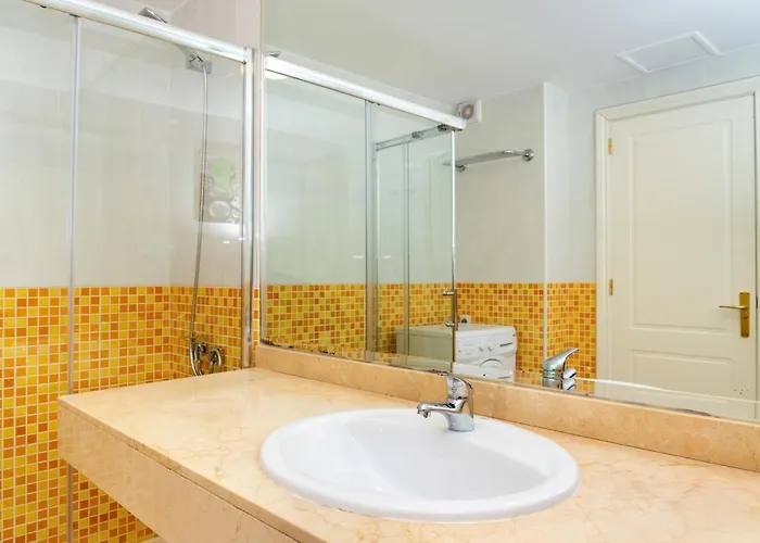 El Jasmine קורלחו